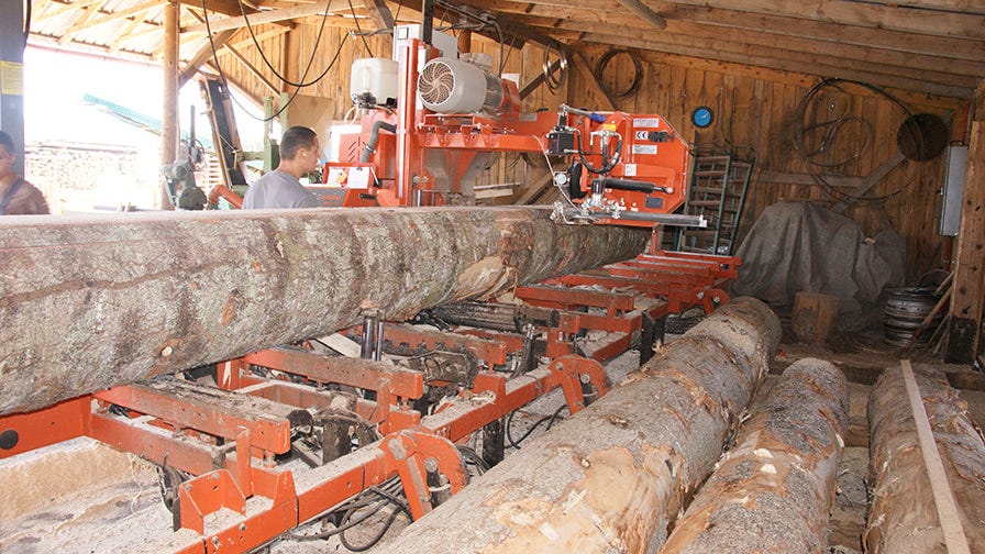 The Super Hydraulics is much faster and efficiently operates with big logs